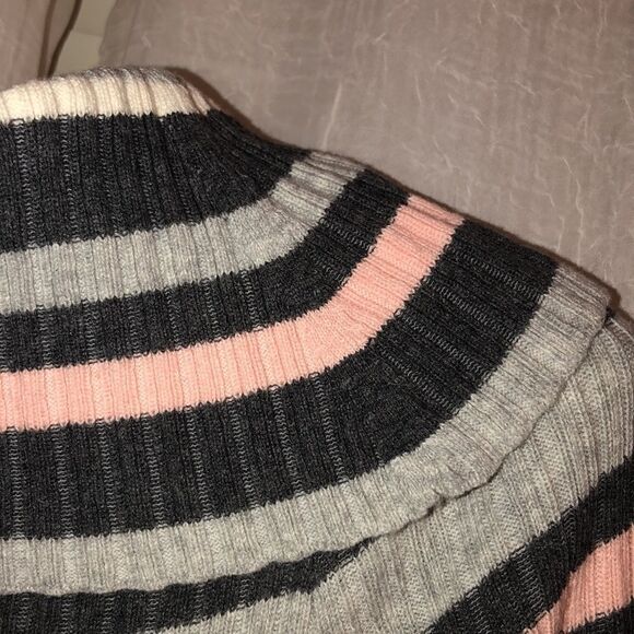 Motherhood Mat S Gray Pink White Horizontal Striped Ribbed Knit Dress - Picture 11 of 11